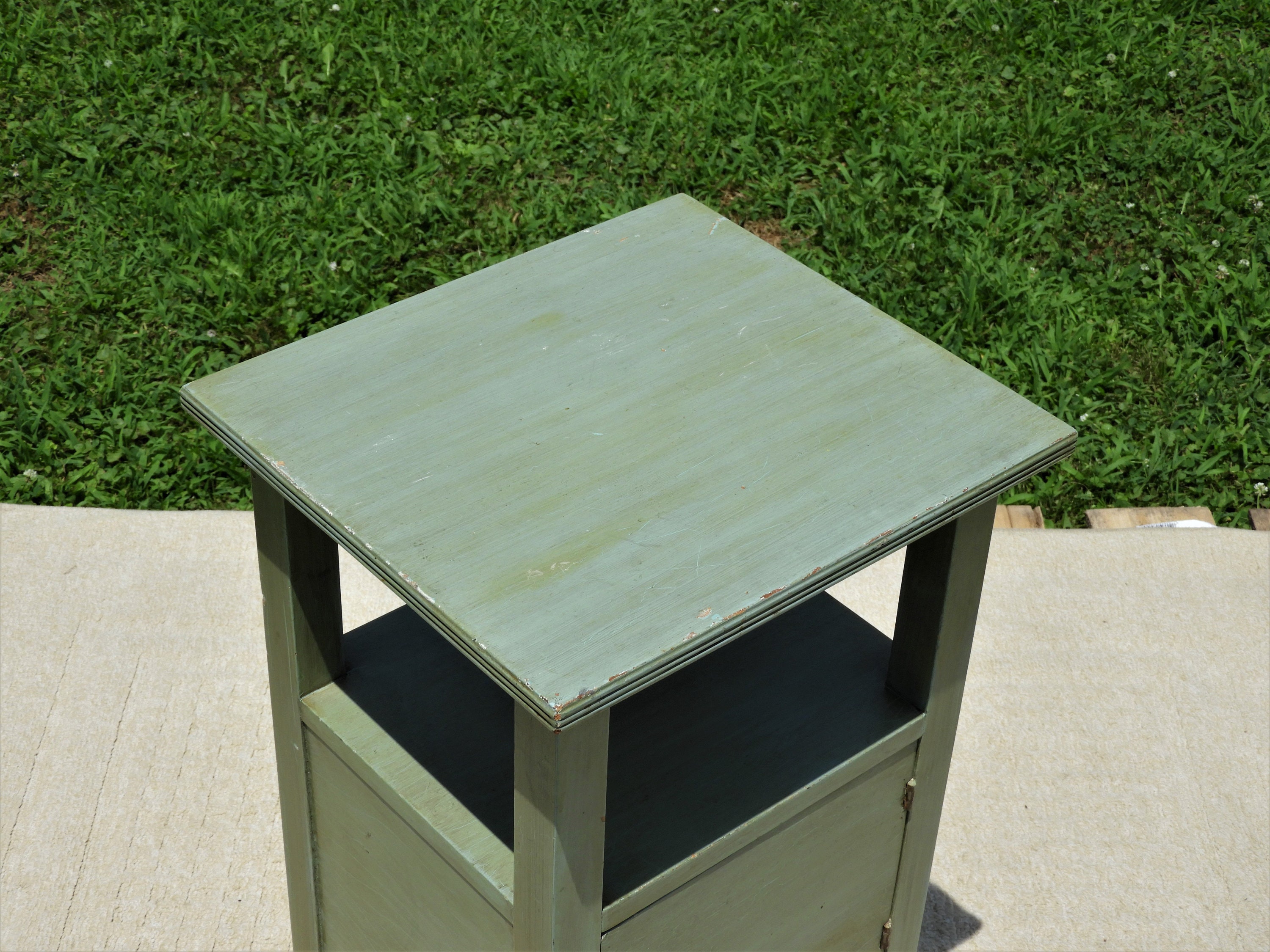 Vintage Green Accent Table, Decorative Wooden Antiqued