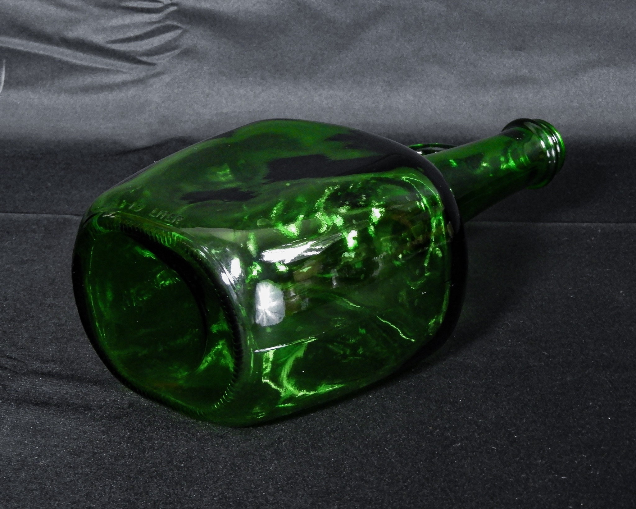 Download 1.5L Antique Green Bottle With White Wine - Vintage Green Bottle 1 5 Liter Ebay / We have ...