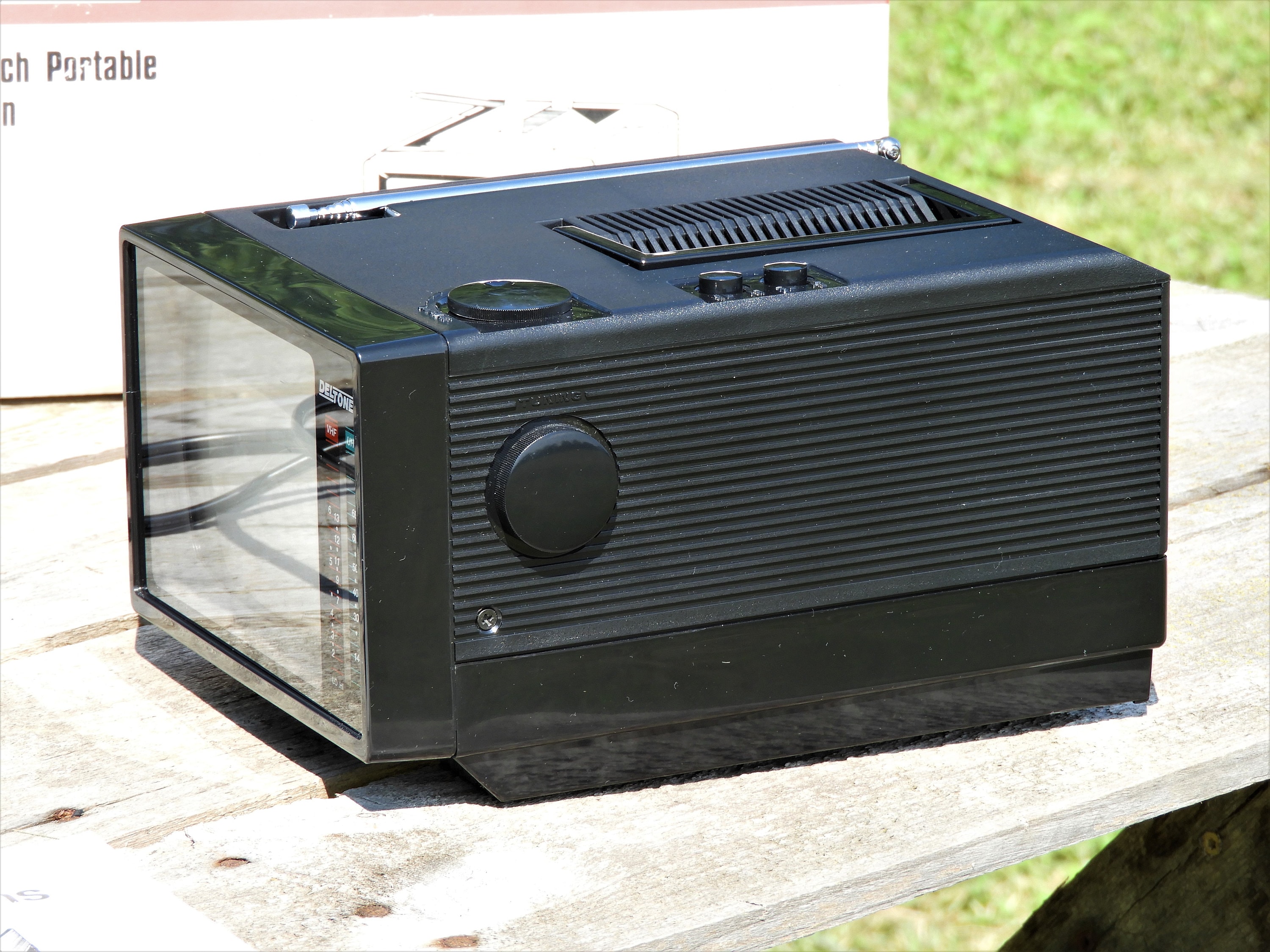 Vintage Portable Television, Deltone 5 High Tech TV 55, Electric AC DC