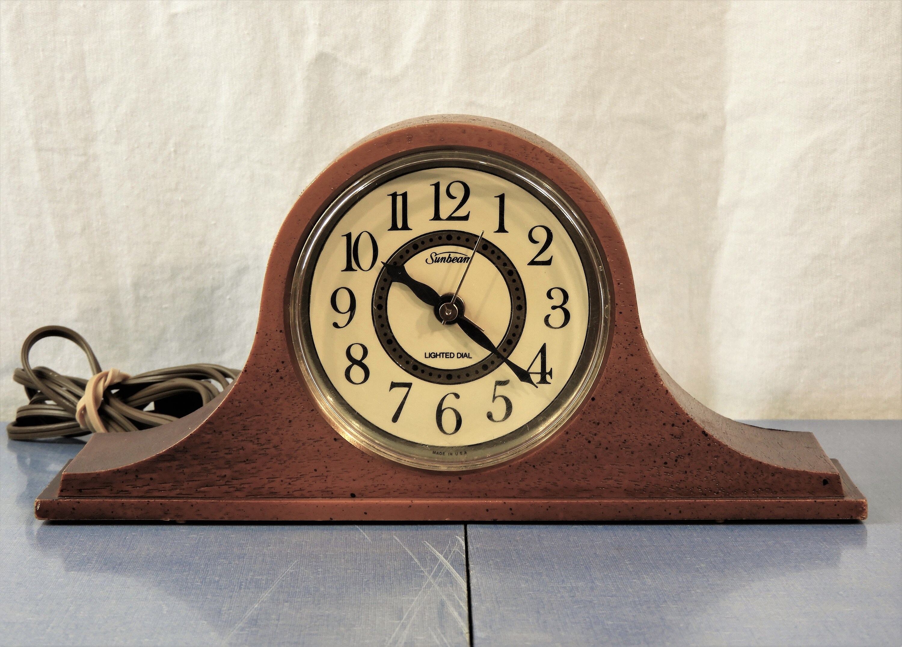 Vintage Sunbeam Clock, Electric Alarm, Lighted Dial, Home Decor, Brown
