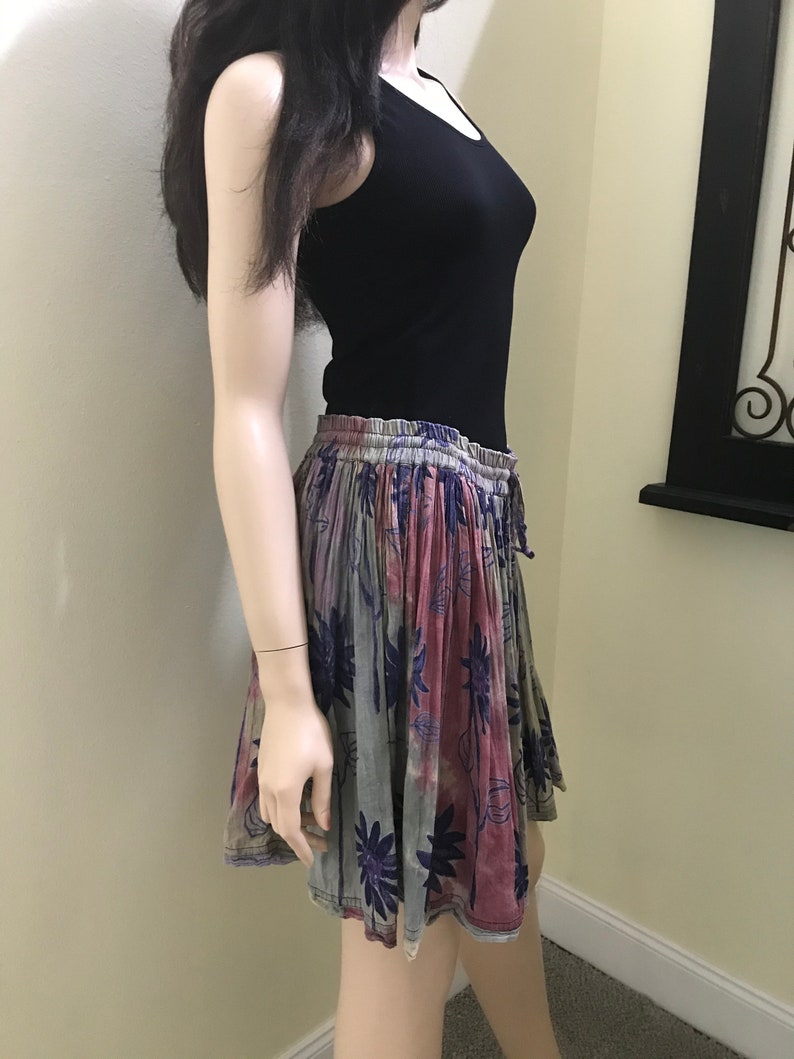 Vintage India Tie Dye Thin Cotton Gauze Skirt by Venus Love~Hand Painted Batik Florals~1970s Gypsy Indian Hippie Festival Clothing~One Size