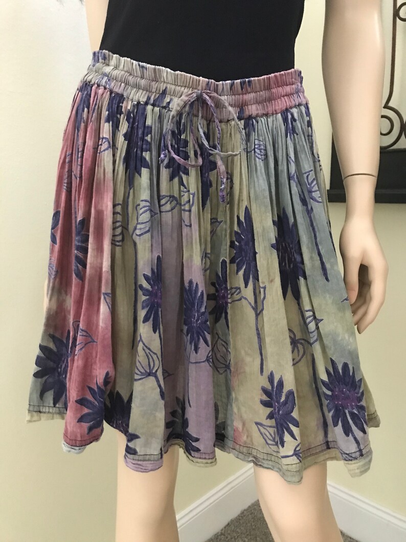 Vintage India Tie Dye Thin Cotton Gauze Skirt by Venus Love~Hand Painted Batik Florals~1970s Gypsy Indian Hippie Festival Clothing~One Size
