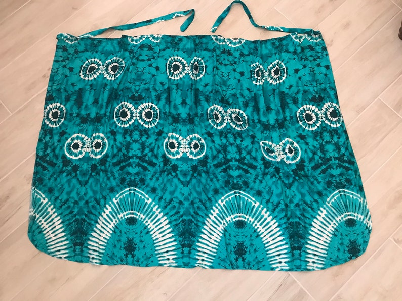 1980s Tie Dyed Batik Skirt /& Top by Shore Line~Ethnic Thailand~Wrap-a-Round~Shirred Tunic~Beach Wear Clothing~Bohemian Outfit~Sundress~