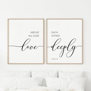Ante todo, ámense profundamente, arte mural cristiano, juego de 2 láminas para dormitorio con decoración cristiana para el hogar, decoración para bodas, arte mural con versículos bíblicos