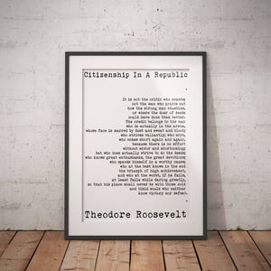 Theodore Roosevelt "Man in the Arena" citattryck - Inspirerande ledarskapsväggkonst - Motiverande vintage typografiaffisch White Background