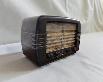 vintage bakelite radio Philips BX480A. : not working