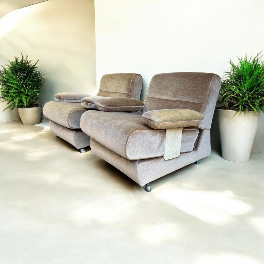 Set of 2 vintage single-seater / club chairs or 1 two-seater