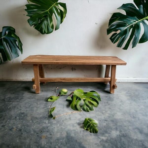 Tough solid bench / sofa