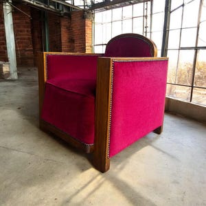 Vintage art deco single seat / armchair / club chair