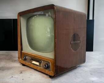 Vintage wooden television / TV