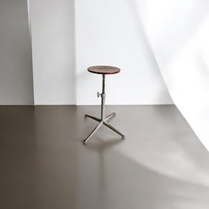 Vintage industrial stool Friso Kramer for Ahrend Cirkel