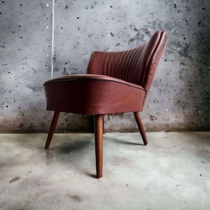 vintage cocktail chair / club chair / armchair