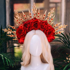 Red Rose Halo Crown, Gold Star Crown, Gothic Flower Crown, Handmade Statement Crown, Carnival Costume Headpiece, Festival Queen Crown