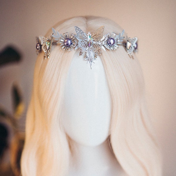 Couronne argentée avec strass lavande, couronne papillon, casque papillon, couronne de mariage, casque de mariée, couronne de fée