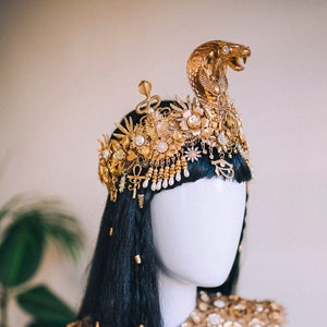 Couronne Cléopâtre en or, Collier égyptien, Coiffe de carnaval, Costume d&#39;Halloween, Couronne de festival, Costume de Mardi Gras, Couronne de déesse égyptienne