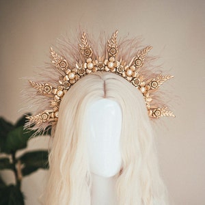 Champagne Halo Crown, Halo Headpiece, Festival crown, Festival headpiece, Summer Outfit, Wedding Crown, Halo crown, Boho Wedding, Beige Halo