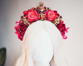 Couronne de fleur rouge, couronne de halo d'or, couronne de La Catrina, bandeau d'Halloween, costume d'Halloween, casque d'Halloween, casque de fleur, Spooky