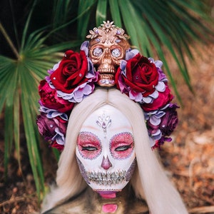 La Catrina Crown, Sugar Skull Headpiece, Red Rose Crown, Día de los Muertos Tiara, Mexican Festival Crown, Halloween Floral Headband