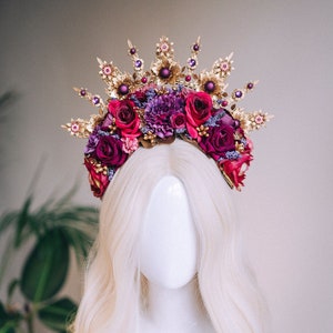 Flower Halo Crown, Halo Headpiece, Halo Crown, Halo Headlights, Flower Crown, Celestial, Headpiece, Pregnancy Photo, Goddess, Purple Flowers