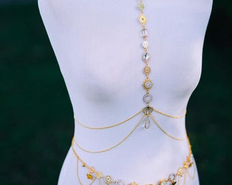 Collar con arnés de cadena de cuerpo celeste, joyería dorada para festivales, collar de la diosa del sol y la luna