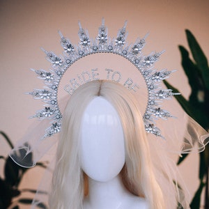 Bride halo crown, Bride headband, Bride to be, Bachelorette party, Silver halo crown, Goddess crown, Wedding veil, Wedding garter, Boho
