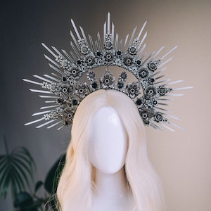 Engel Krone Silber Halo Krone Schwarz Stirnband Halloween Scheinwerfer Hochzeit Krone Burlesque Mutterschaftsfoto Requisite Burning Man Dark Beauty