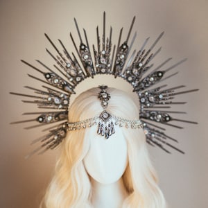Rat Crown, Gothic Halo Crown, Plague Queen Headpiece, Witch Tiara, Dark Queen Costume, Halloween Crown, Black Tiara, Skull Headpiece