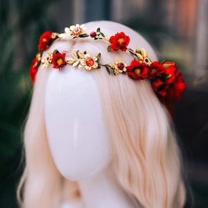 Red Rose Crown, Boho Wedding Hair Wreath, Midsummer Headpiece, Rose Floral Vine, Festival Flower Crown, Goddess Rose Wreath, Wedding