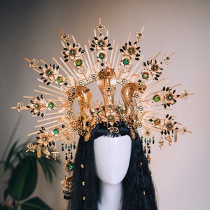 Cleopatra crown, Gold halo crown, Goddess headpiece, Gold cobra crown, Egypt costume. Cleopatra costume, Halloween, Burning man