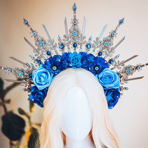 Flower Halo Crown, Blue Flower Crown, Halo Headpiece, Halo Headlights, Crown, Celestial Crown, Pregnancy Photo, Goddess, Maternity photo