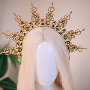 Medusa Crown, Snake Halo Crown, Green Gold Headpiece, Fantasy Serpent Tiara, Emerald Snake Crown, Medusa Costume, Goddess Crown