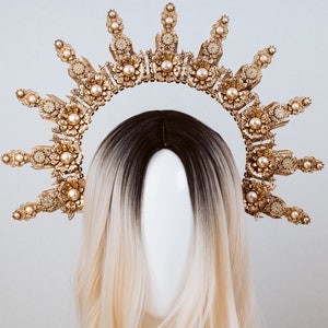 Boho Wedding, Gold Halo, Boho Wedding Crown, Wedding headpiece, Boho Wedding Tiara, Met Gala Crown, Sunburst Crown, Halo Crown, Headpiece