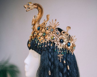 Couronne de Cléopâtre, costume d'Egypte, casque d'or, coiffure, costume d'Halloween, couronne de déesse, homme brûlant, couronne de cobra d'or