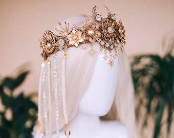 Boho crown, Boho jewellery, Festival crown, Festival headpiece, Feather crown, Bohemian fashion, Boho bride, Festival bride, Halloween