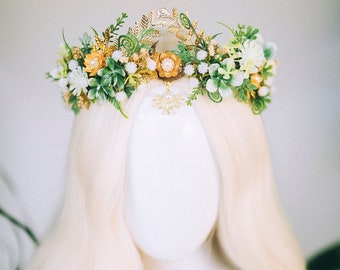 Greenery Flower Crown Flower Tiara Celestial Gold Wedding Headpiece Headband Fairy Eleven Flower Wedding Crown Boho Bride Crystal Crown