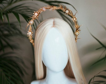 Halo d’enfant de lune, Bijoux de soleil, Halo, Couronne de fleurs, Couronne de halo, Phares Halo, Couronne, Céleste, Casque, Photo de grossesse, Déesse