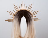 Gold Halo Crown, Halo Headpiece, Festival crown, Festival headpiece, Met Gala Crown, Sunburst Crown, Mary Crown, Beyonce Crown, Halo, Boho