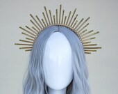 Gold Halo crown, Glitter Halo Headpiece, Festival crown, Festival headpiece, Met Gala Crown, Sunburst Crown, Gold Zip Tie Crown, Mary Crown