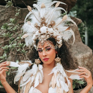 Mermaid Feather Crown, Seashell Festival Headpiece, Pearl Carnival Tiara, Boho Costume Crown, Showgirl Headpiece, Halloween Accessories
