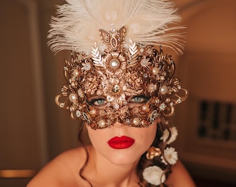 Golden Goddess Feather Masquerade Mask Pearl Embellished Luxury Carnival Accessory