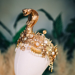 Couronne de Cléopâtre, Couronne de la reine égyptienne, Coiffe de cobra en or, Accessoires de festival, Couronne de carnaval, Coiffe de Mardi Gras, Costume d&#39;Halloween