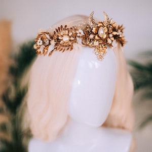 Celestial Boho Crown, Gold Pearl Tiara, Moon Wedding Headpiece, Bridal Hair Accessories, Goddess Halo, Festival Crown, Handmade Headpiece