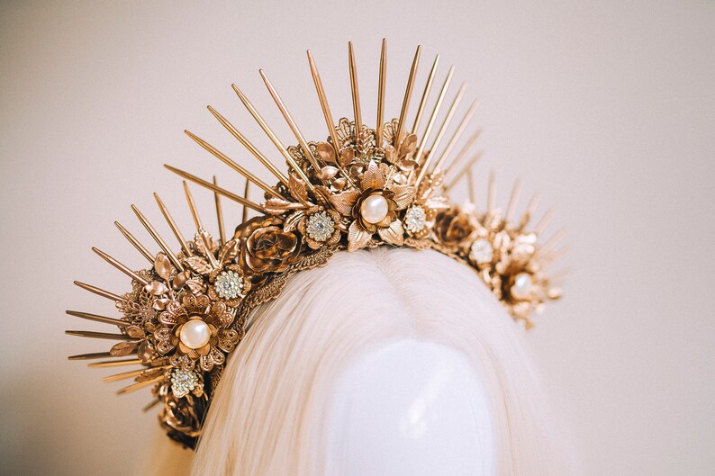 Sun Crown Celestial Headpiece Halo Headlights Gold Halo Crown Wedding Tiara Flower Headband Gold Tiara Photo Props Maternity Photo Shoot image 4