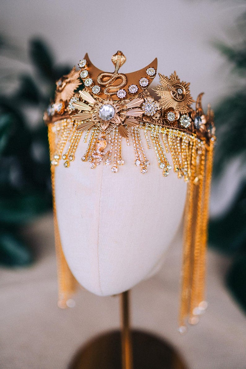 Accessoire de costume royal Cléopâtre couronne d'or de déesse égyptienne image 17