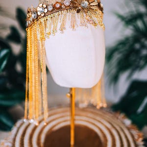 Accessoire de costume royal Cléopâtre couronne d'or de déesse égyptienne image 20