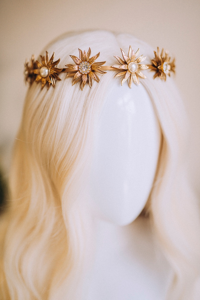 Couronne d'elfe, couronne de soleil, céleste, diadème en or, casque brillant solaire, couronne de fée, halo, diadème de festival, couronne de mariage, mariée bohème, mariée de festival image 4