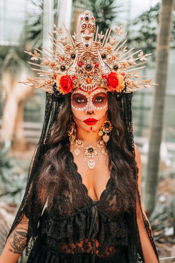 La Catrina Skeleton Halo Crown Dia De Los Muertos - Etsy Israel display picture 1