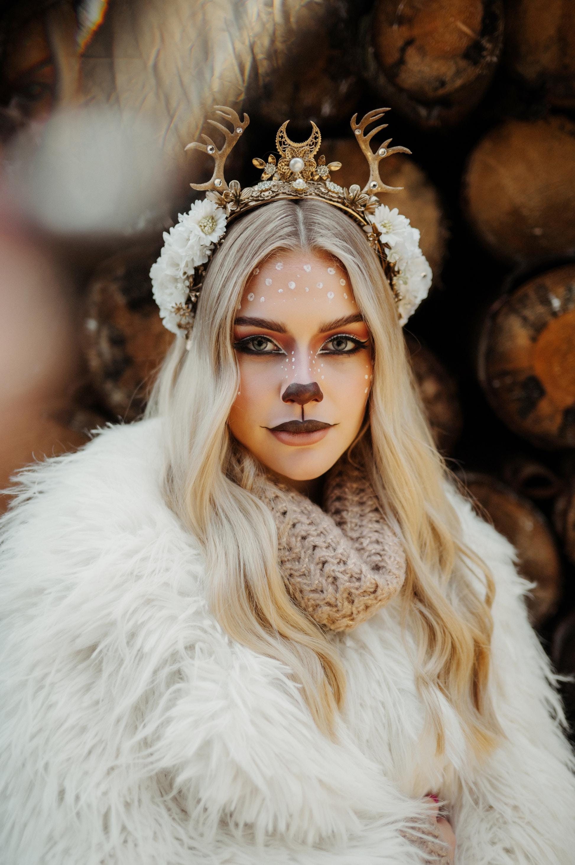 White deer flower crown, Flower crown with antlers, Gold boho crown, Deer costume Halloween, Reindeer crown, Fairy crown, Elf tiara