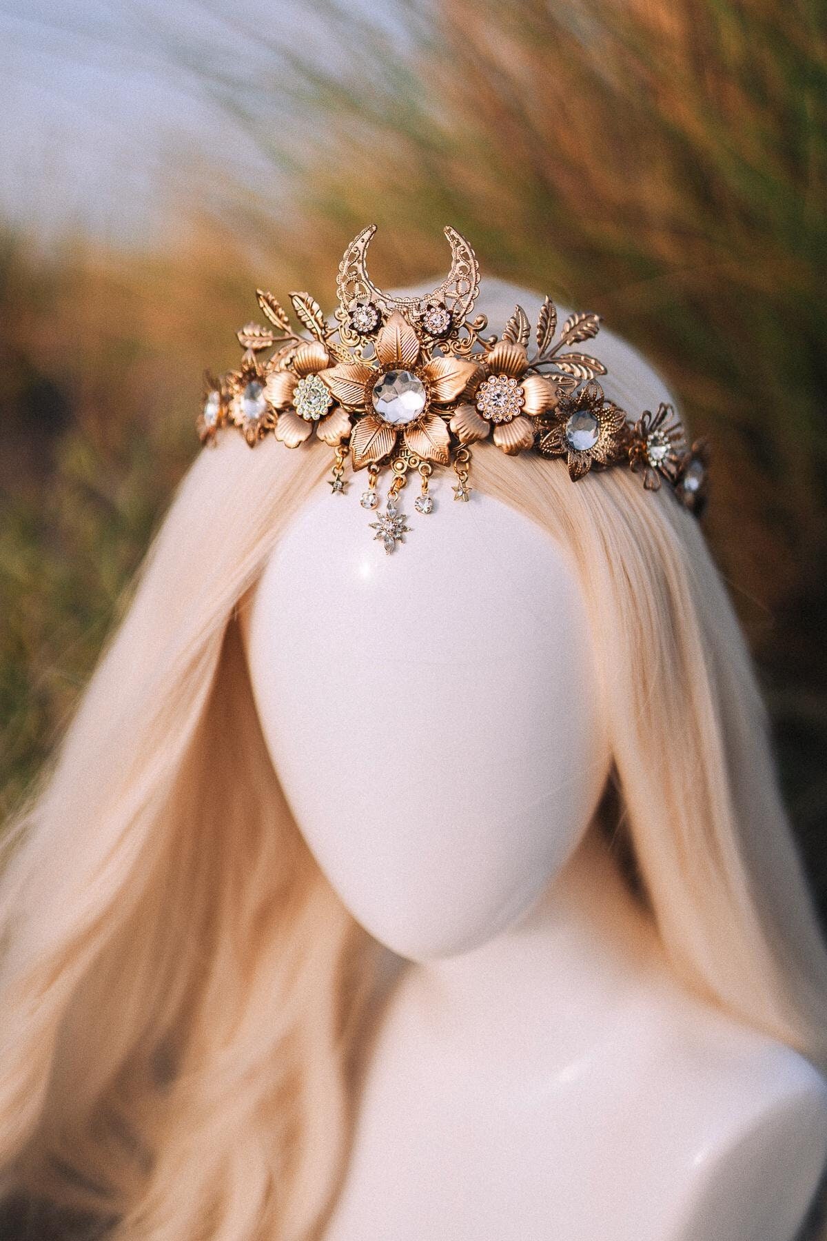 BHLDN Mignonne Akantha Bridal Crown Arianna Statement Pearl and Flower Crown AR717 main image 4