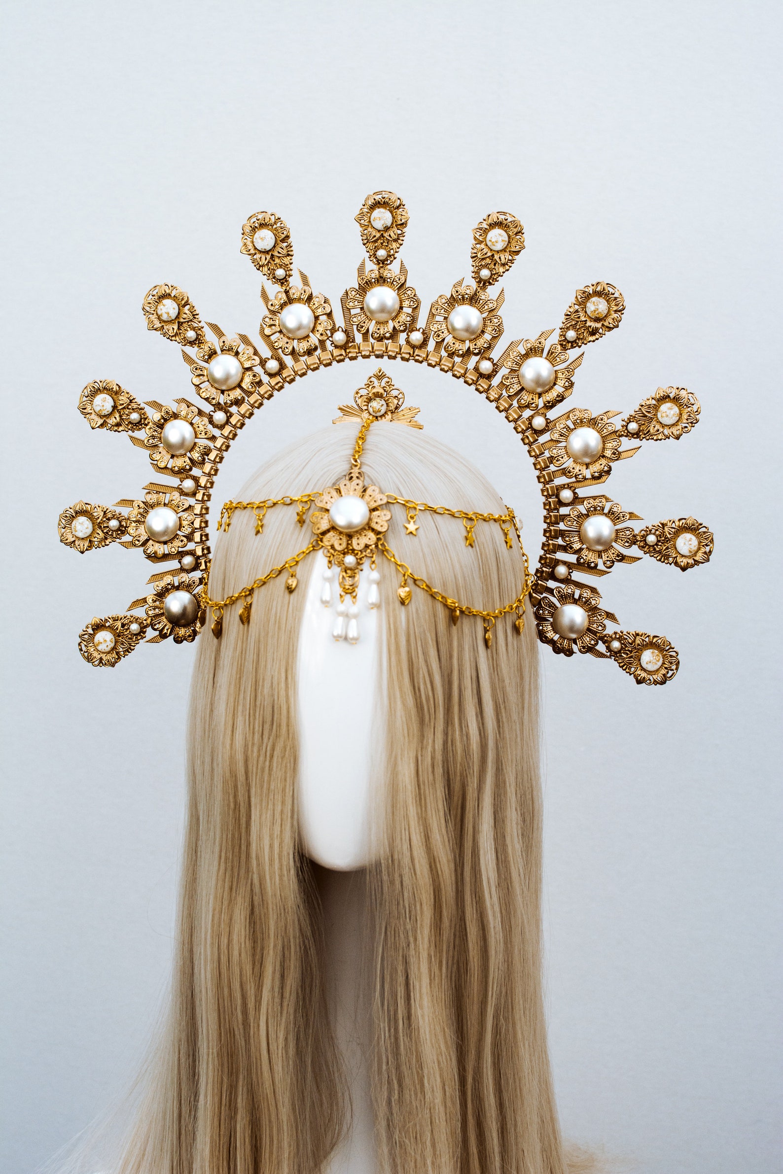 Gold Halo Crown Halo Headpiece Festival Crown Festival Etsy Gold Halo Crown Halo Headpiece Festival Crown Festival Etsy